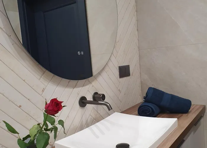 Lynova Z Parkingiem Podziemnym *